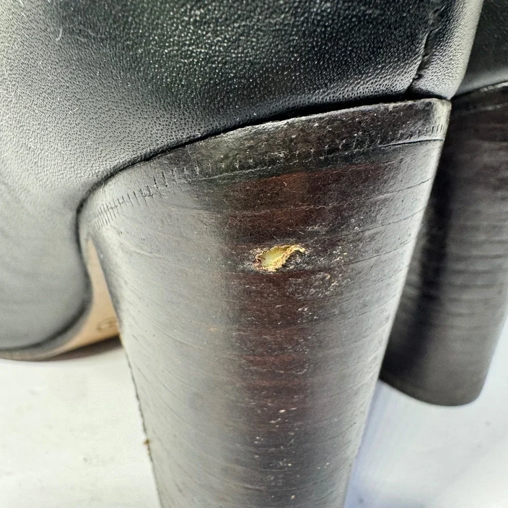 Coach Therese Black Leather Knee High Boots Gold Zip Tassel Block Heel Size 7.5B